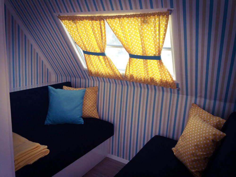 Mona Glamping Caravan Suites