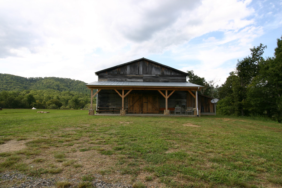 Paint Rock Farm Glamping Resort