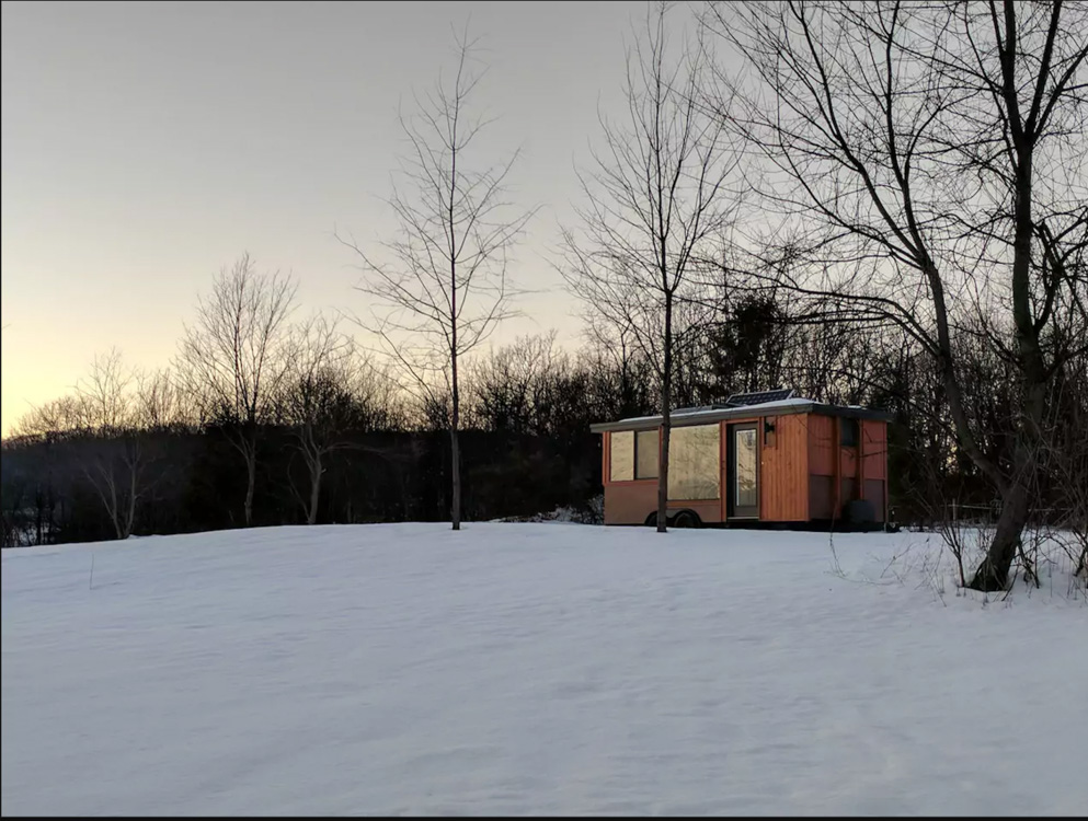 The Glass House: A Hudson Valley Tiny House Retreat